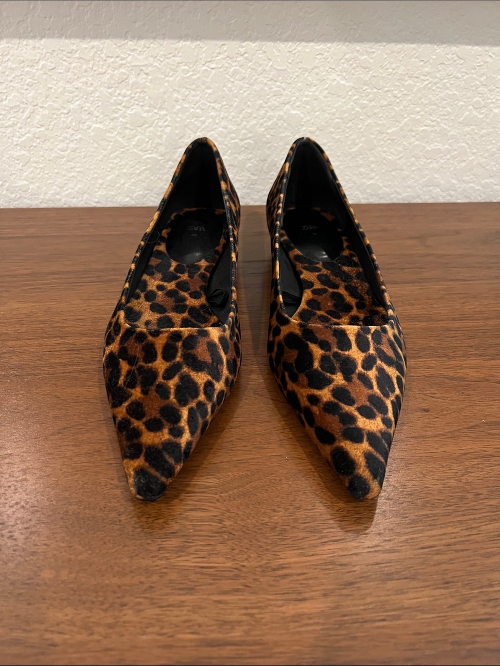 Zara Leopard Print Pointed Toe Women's Flats